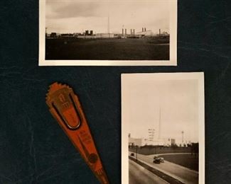 $30 1939 New York World’s Fair book mark and two photographs 4.5”x 2.75”