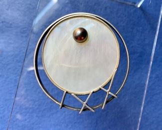$395 Round modernist pin Sterling silver, mother of pearl and hematite
Approx 37g
2 in diameter
Stunning!!!