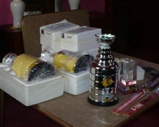 BLACK HAWKS TROPHIES , VINTAGE