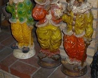 CLOWN FIGURES  PICTURES