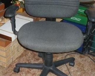 OFFICE CHAIR NEW