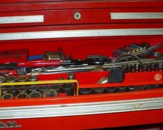 SOCKET SET SETS   SELLING ON SAT. MARCH 28  
