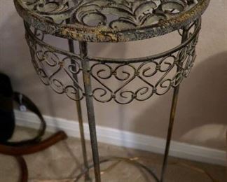 Cute Metal Plant Stand / Table - $22