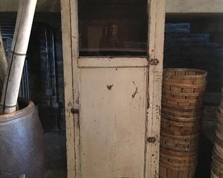 Farmhouse barn cabinet baskets flowerpot