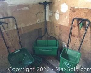 Scotts Spreaders