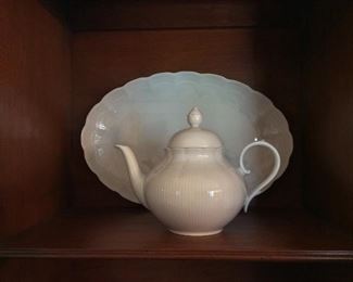 Kaiser Porcelain Romantica. 17-piece Tea Set. 