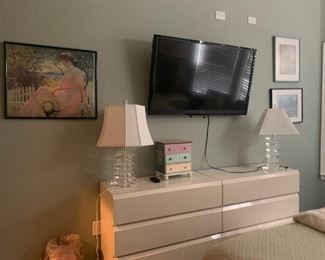 Dresser is mid century  Lane Furniture. Produced circa 1970-1980 these modernist pieces are finished in lacquer 