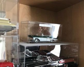 franklin mint 1:24 cars and other brands hundreds of cars available also 1:48 cars 