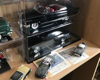 franklin mint 1:24 cars and other brands hundreds of cars available also 1:48 cars 