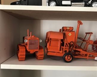 ertl farm models tractor plow and more! JOHN DEERE