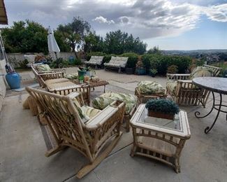 bamboo style patio furnishings