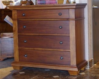 Large 4 drawer chest with self closing drawers