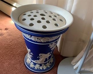 Wedgwood Jardinière