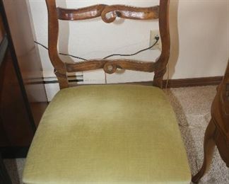SIDE CHAIR $20