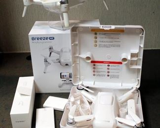 Yuneec Breeze 4K #myflyingcamera Drone, New In Package, Missing Gaming Controller; And Non-functional Drone Model