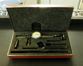 Carl Mahr 22.5" Vertical Micrometer With Wood Case And Starrett Last Word Gauge