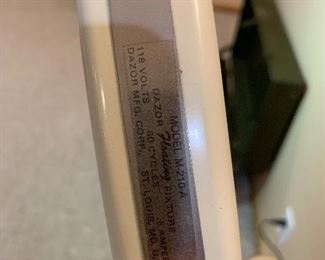 Vintage DAZOR Floating Fixture - Floor Standing Magnifier Light