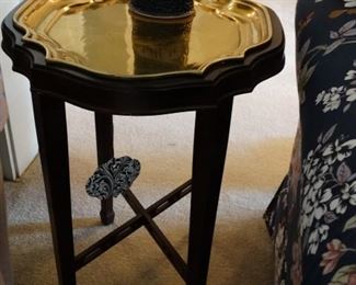 Ethan Allen Georgian Court Brass top side table