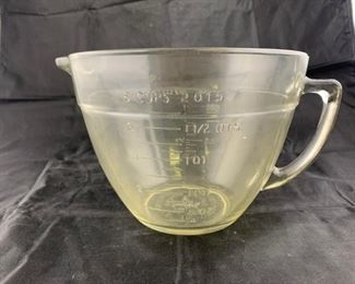 large 8 cup measuring cup