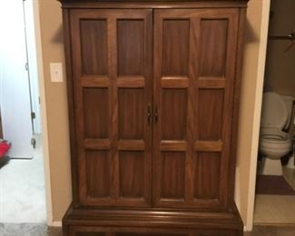 American of Martinsville Highboy/Chest of Drawers