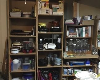 Miscellaneous Kitchenware,  Small Appliances, Mason Jars, Cookbooks