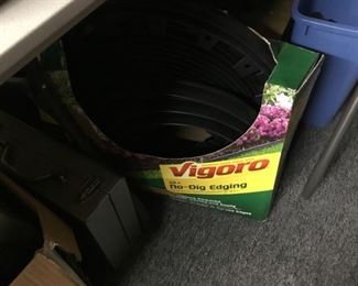 Vigoro Edging