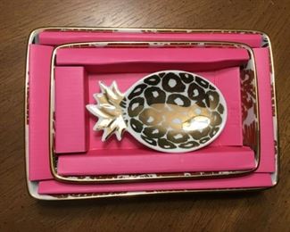 Lilly Pulitzer White and Gold Porcelain trio.