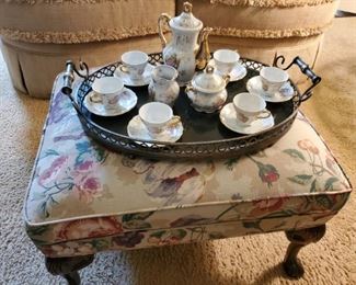 COFFEE SERVICE...OTTOMAN