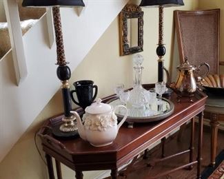 WOOD COFFEE TABLE