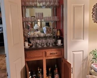 LOTS OF BARWARE
