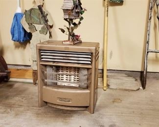 WORKING DEARBORN GAS HEATER