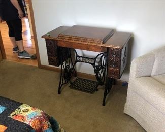 Singer Sewing Machine Cabinet, No machine