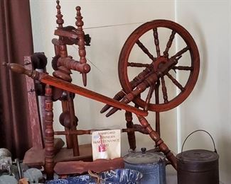 Ashford vintage spinning wheel   BUY IT NOW $ 125.00