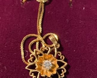 Gold necklace with diamond pendant .3 Diamond 
