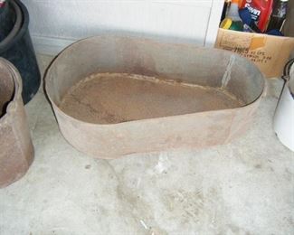 Antique Childs Size Tin Bath Tub. Fun To Set Up With Antique Dolls.