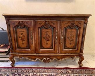 Console cabinet in great condition.  Dimensions 4'w x 16"d x 30"h.  Price $350