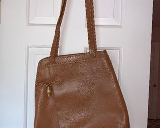 Chestnut color Longchamp handbag in great condition 