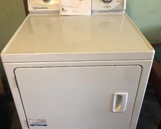 NOW $225 Commercial Speed Queen GAS dryer, heavy duty. Purchased new in Oct. 2017, clean inside & out. Model ADG3SRGS113TWO. 22,500 BTU. Reversible door swing - currently hinges on the left. 
