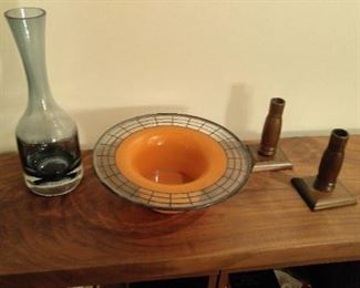 Finland Vase labeled, orange glass bowl