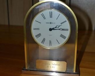 PLL #17 Howard Miller Clock $15