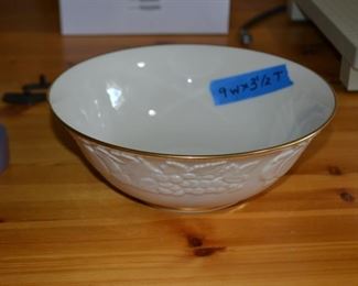 PLL #32 Lenox Fruits of Life Bowl USA 9" Wide $10