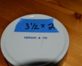 PLL #40 Tiffany & Co Blue & White Porcelain Trinket Box $20