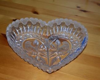 PLL #57 Crystal Heart Shape Candy Dish @ $5