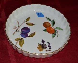PLL #71 Royal Worcester Evesham Pan Plate Tart Quiche Pie Fruit Porcelain @ $10