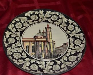 PLL #73 PLL #72 Decorative Plate - Marked on Back @ $10 / Slight chips to paint