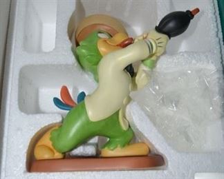 PLL #128 Disney Figurine Amigo Jose