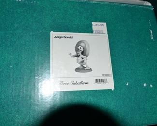 PLL #176 Disney Figurine Amigo Donald