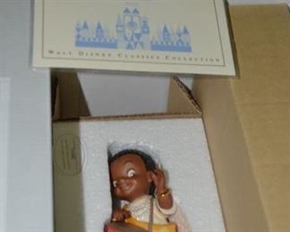 PLL #177 Disney Figurine Africa