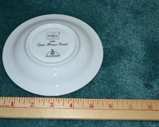 PLL #180 Royal Doulton for Disney