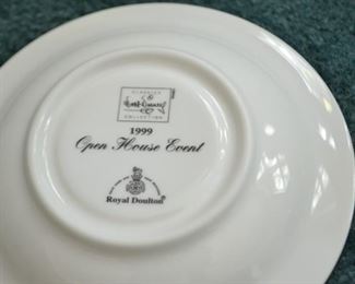 PLL #180 Royal Doulton for Disney